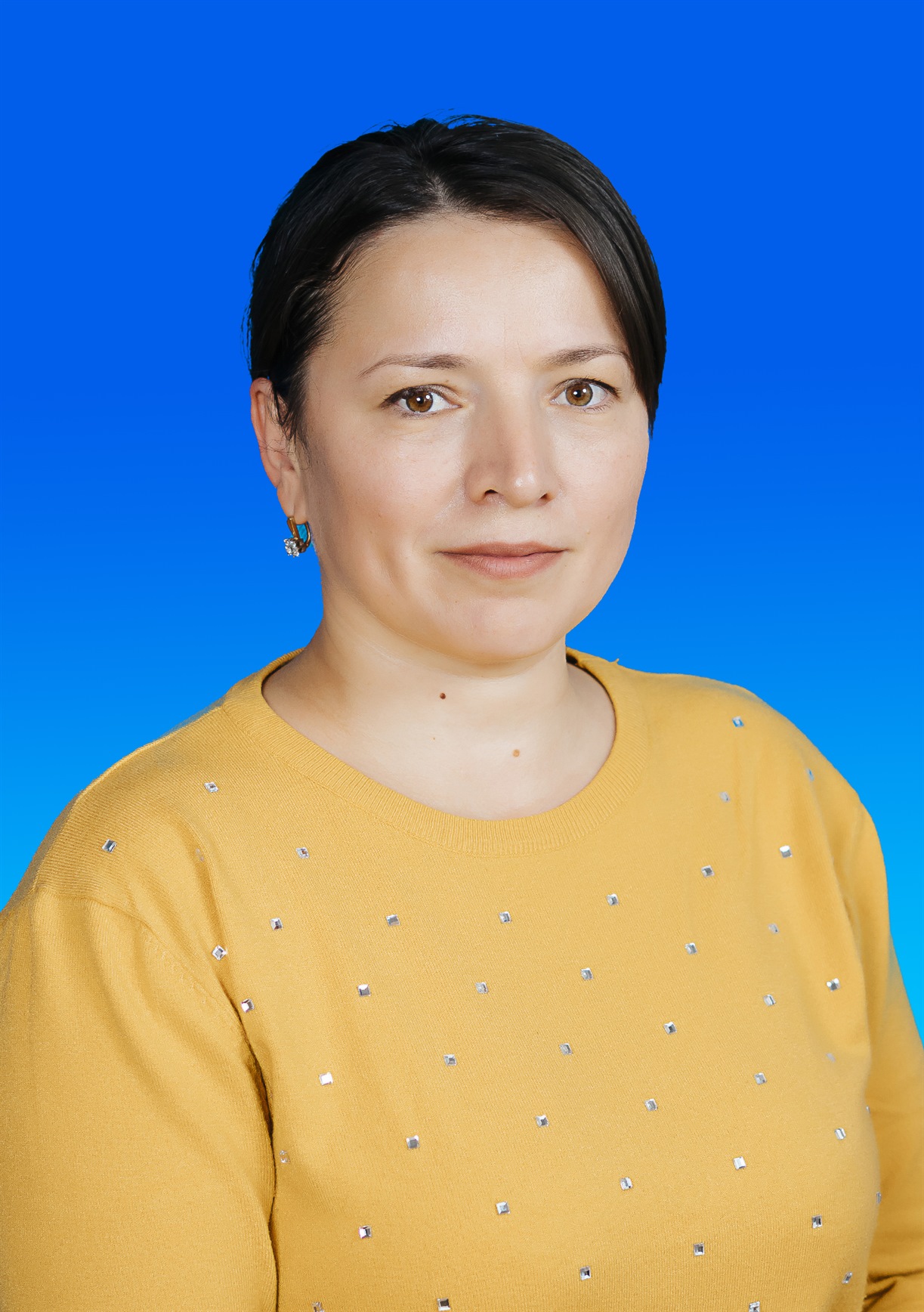 Бешалиева Асият Алимхановна.